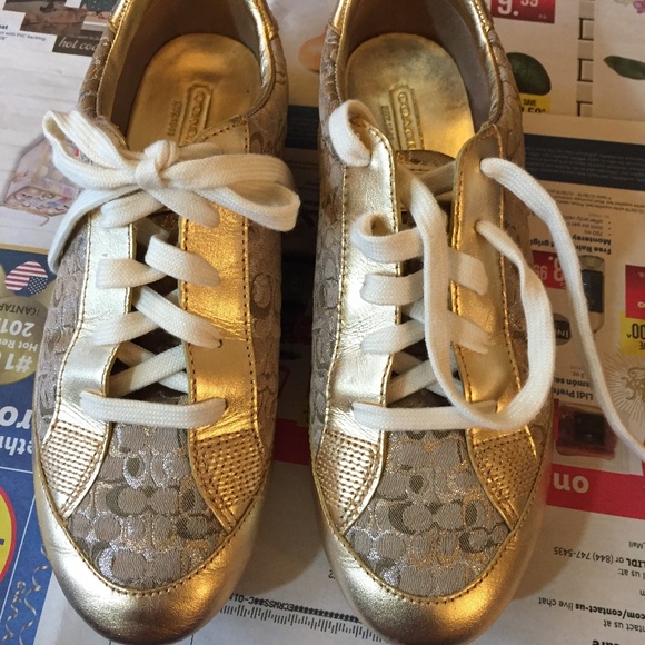 Coach Shoes Coach Reese Q4 Size 75 Gold Sneaker Poshmark